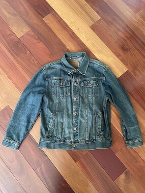 Arizona Jean Company Men's Denim Jacket in Blue Wash